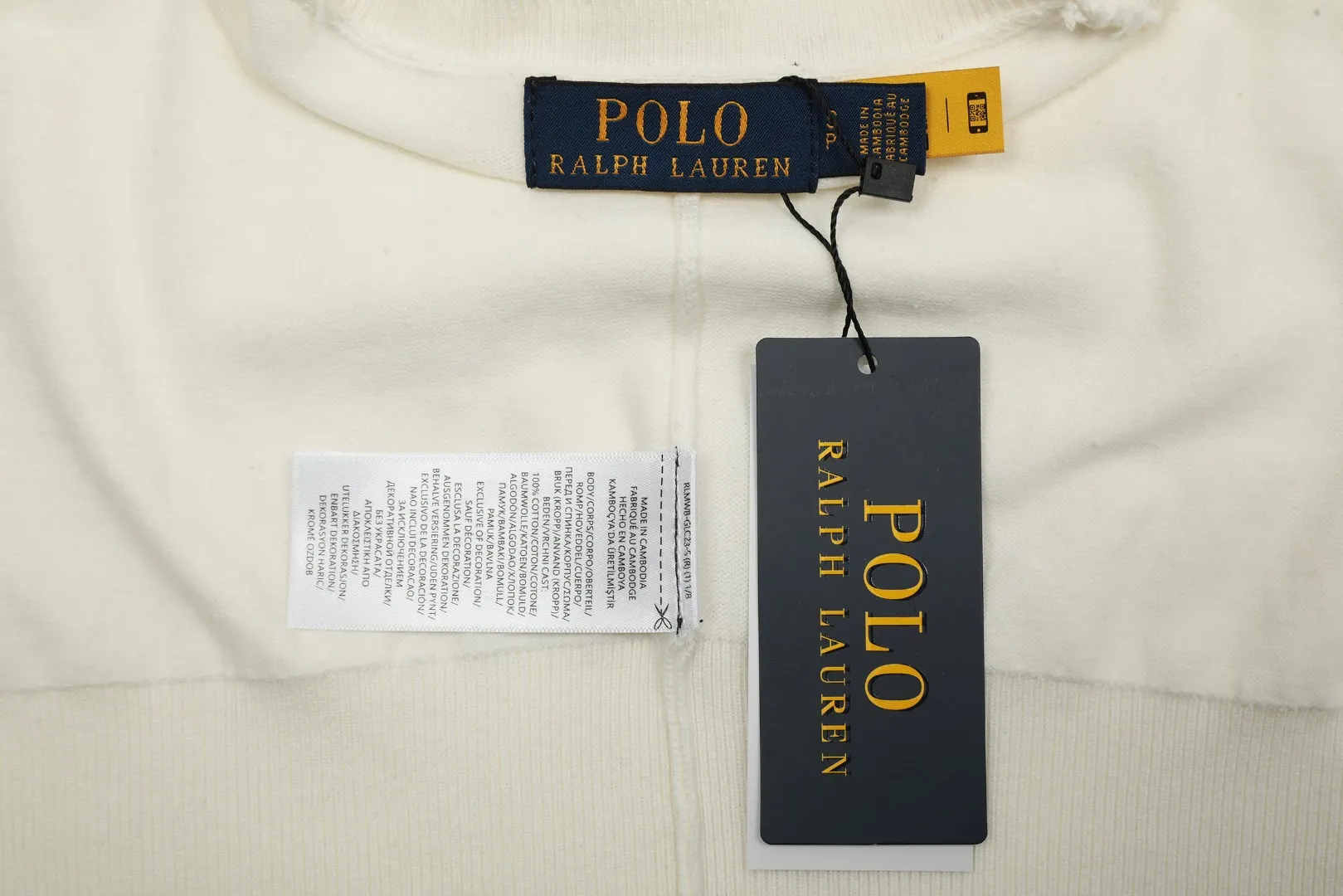 🅿️156 "Top quality" Style number: DS008# (not off the shelves all year round) [Ralph Lauren round neck solid color pony embroidered logo knitted short sleeves] ✅Ralph Lauren classic basic versatile knitted short sleeves for all seasons ✅Main supplier platform live broadcast Wholesale entity Replenish if out of stock Not off the shelf ✅ZP quality 1:1 version Scan the code to enter the GF website Counter quality ✅Detailed quality is the only one in Guangzhou Imported quality cotton yarn, focusing on high-end, cost-effective, good quality needless to say ✅The version is restored to the original version, loose, comfortable and stress-free, simple is high-end, classic is timeless ✅The upper body is simple and easy to match, a must-have for goddess ootd. Good-looking clothes are never picky. A must-have in the goddess' wardrobe. Size: S-XL Color: Army green, off-white, black, light pink, khaki, navy, light blue, mint green